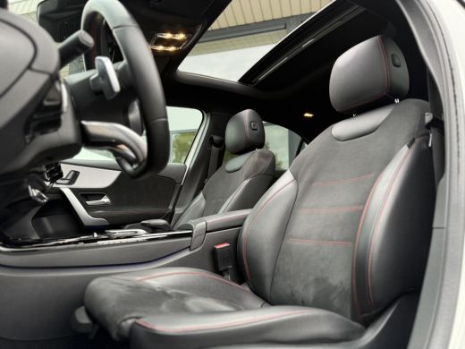 Mercedes A-Klasse 180 Aut. Business Sol. AMG | Panorama | Matrix-Led | Sfeer | Memory | Burmester | ActivLease financial lease