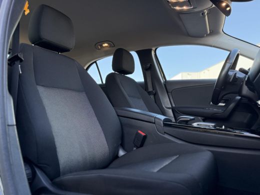 Mercedes A-Klasse 180d Aut. Busi. Solution | Navi | Camera | Apple Carplay | ActivLease financial lease