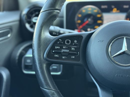 Mercedes A-Klasse 180d Aut. Busi. Solution | Navi | Camera | Apple Carplay | ActivLease financial lease