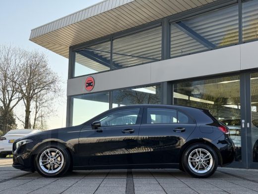 Mercedes A-Klasse 180d Aut. Busi. Solution | Navi | Camera | Apple Carplay | ActivLease financial lease