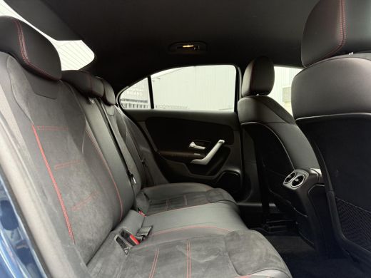 Mercedes A-Klasse 200 AMG Navi | Panorama | Camera | ActivLease financial lease