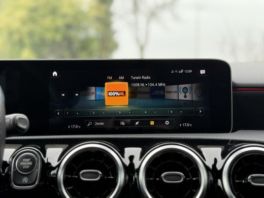 Mercedes A-Klasse 200 AMG Navi | Panorama | Camera | ActivLease financial lease