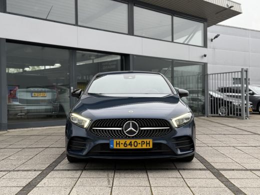 Mercedes A-Klasse 200 AMG Navi | Panorama | Camera | ActivLease financial lease