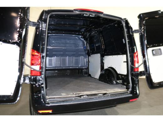 Mercedes Vito 109 CDI Airco Black Edition ActivLease financial lease