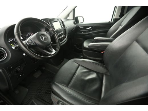 Mercedes Vito 119 CDI Extra Lang 191PK Automaat Airco Camera Cruise 2xSchuifdeur Carplay Navi PDC LED 19''LMV T... ActivLease financial lease