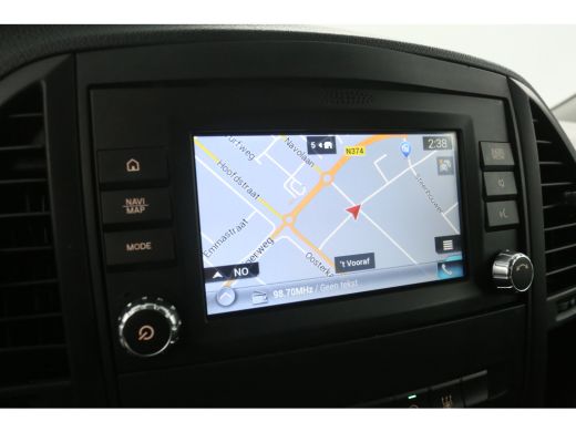 Mercedes Vito 119 CDI Extra Lang 191PK Automaat Airco LED Trekhaak 18"LMV Cruise Camera Navi 3 Persoons ActivLease financial lease