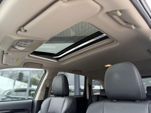 Mitsubishi Outlander 2.4 PHEV Intense+ | Panorama | Apple Carplay | Trekhaak | ActivLease financial lease