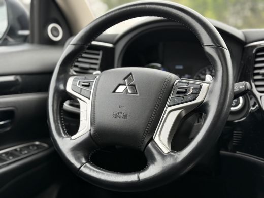 Mitsubishi Outlander 2.4 PHEV Intense+ | Panorama | Apple Carplay | Trekhaak | ActivLease financial lease