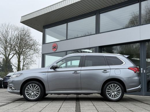 Mitsubishi Outlander 2.4 PHEV Intense+ | Panorama | Apple Carplay | Trekhaak | ActivLease financial lease