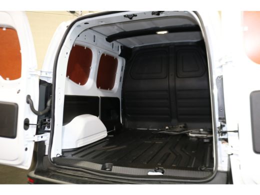 Nissan Townstar N-Connecta L1 45 kWh Imperiaal Trekhaak ActivLease financial lease