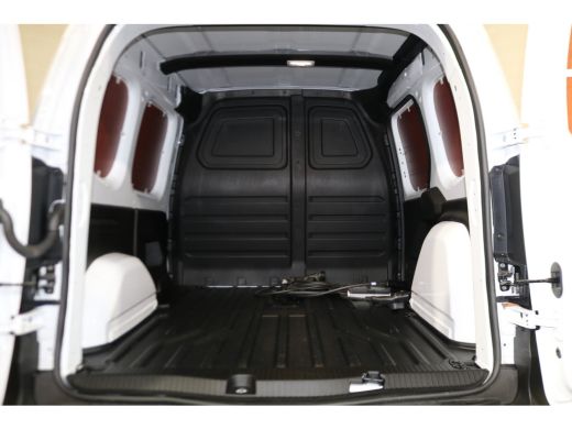 Nissan Townstar N-Connecta L1 45 kWh Imperiaal Trekhaak ActivLease financial lease