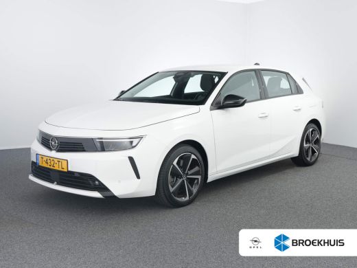 Opel Astra Opel 1.6 Hybrid 180 pk PHEV Edition | Ad. Cruise control | Parkeersensoren V+A | DAB | Apple Car... Opel Astra Opel 1.6 Hybrid 180 pk PHEV Edition | Ad. Cruise control | Parkeersensoren V+A | DAB | Apple Car...
