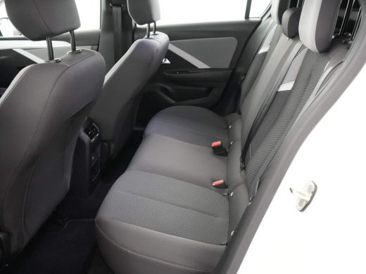 Opel Astra Opel 1.6 Hybrid 180 pk PHEV Edition | Ad. Cruise control  | Parkeersensoren V+A | DAB | Apple Car... ActivLease financial lease
