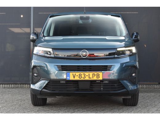 Opel Combo Electric Opel 136 L1 50kWh 3 Fase | Betimmering | Navigatie | LED-Matrix | Adaptive Cruise | Achteruitrijc... ActivLease financial lease