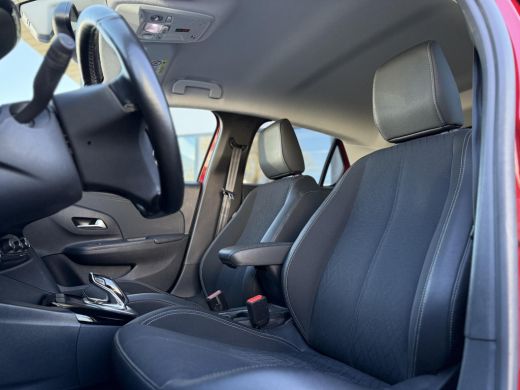 Opel CORSA-E Elegance 50 kWh Navi Camera PDC ActivLease financial lease
