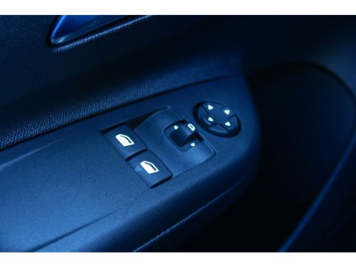 Opel CORSA-E Opel EV 136PK 50KWH 5-DRS EDITION AUTOMAAT / NAVI / CLIMA / 3-FASE / DAB / BLUETOOTH / CRUISECONT... ActivLease financial lease