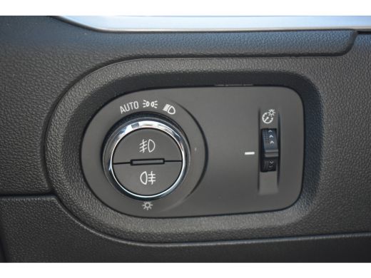 Opel Grandland Opel 1.2 Turbo Ultimate 130pk Automaat | LED-Adaptive | Stuur/Stoelverwarming | Adaptive Cruise |... ActivLease financial lease