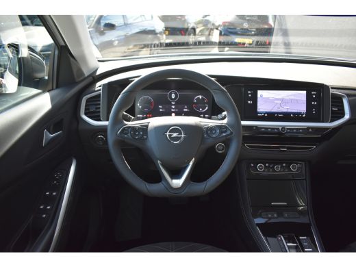 Opel Grandland Opel 1.2 Turbo Ultimate 130pk Automaat | LED-Adaptive | Stuur/Stoelverwarming | Adaptive Cruise |... ActivLease financial lease