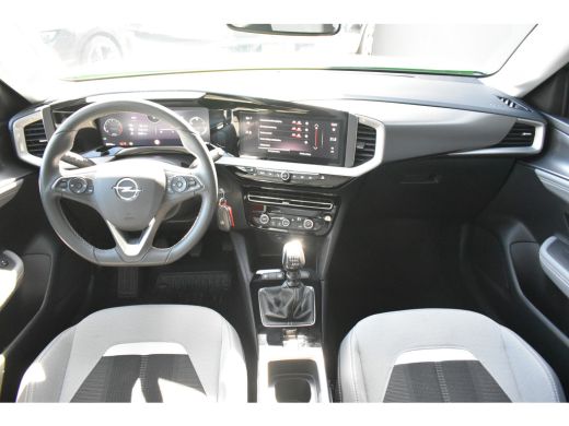 Opel Mokka 1.2 Level 3 100pk | Navigatie Pro | Dodehoek-Detectie | Achteruitrijcamera | Full-LED | Climate C... ActivLease financial lease