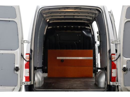 Opel Movano 2.3 Turbo 180pk Automaat L1H2 Airco/Navi/Camera 03-2021 ActivLease financial lease