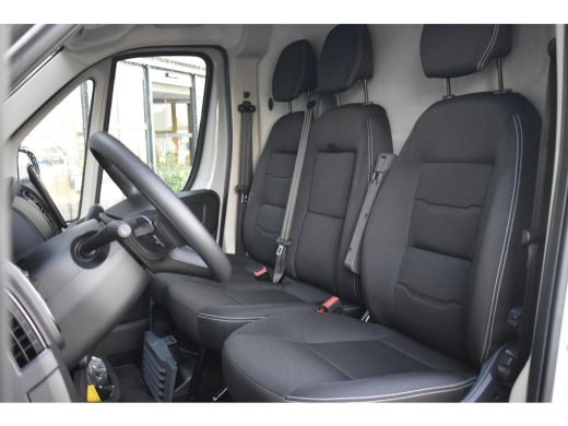 Opel Movano Electric 3.5t L3H2 Zwaar 110 kWh DEMO-DEAL! | Navigatie | Achteruitrijcamera | Betimmering | Clim... ActivLease financial lease