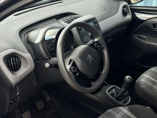Peugeot 108 Peugeot Active Zwart | Airco | Bluetooth telefoonvoorbereiding | Elektrische ramen voor ActivLease financial lease
