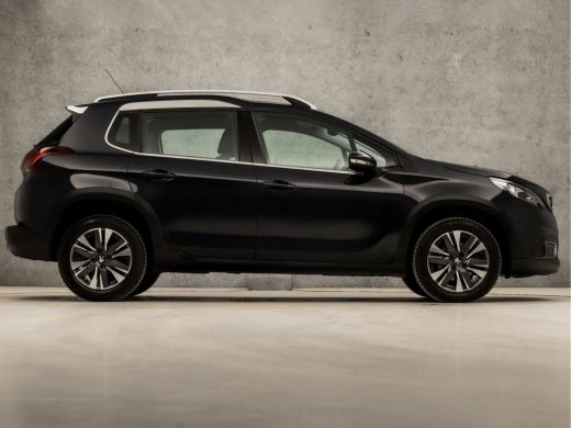 Peugeot 2008 1.2 PureTech Sport Automaat (APPLE CARPLAY, NAVIGATIE, CLIMATE, LEDER, CRUISE, SPORTSTOELEN, PARK... ActivLease financial lease