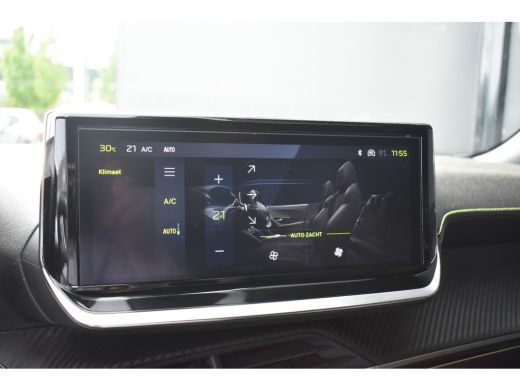 Peugeot 2008 1.2 Hybrid 136 GT Automaat | Navigatie | Sportstoelen | Achteruitrijcamera | Sfeerverlichting | C... ActivLease financial lease