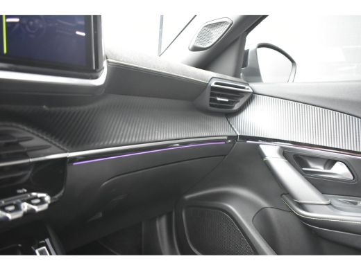 Peugeot 2008 1.2 Hybrid 136 GT Automaat | Navigatie | Sportstoelen | Achteruitrijcamera | Sfeerverlichting | C... ActivLease financial lease