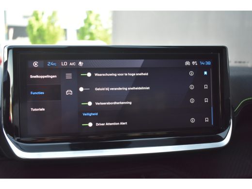 Peugeot 2008 1.2 Hybrid 136 GT Automaat | Navigatie | Sportstoelen | Climate Control | Full-LED | Sfeerverlich... ActivLease financial lease