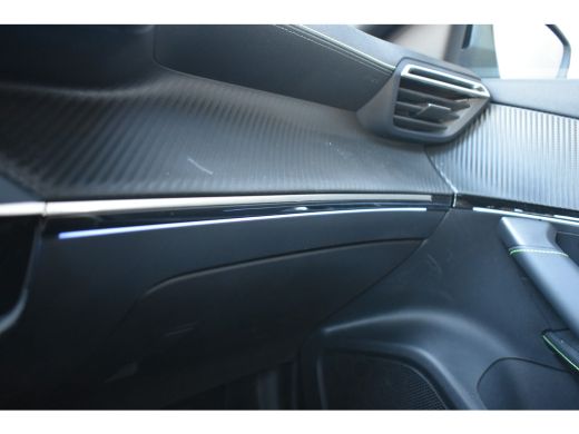 Peugeot 2008 1.2 Hybrid 136 GT Automaat | Navigatie | Sportstoelen | Climate Control | Full-LED | Sfeerverlich... ActivLease financial lease