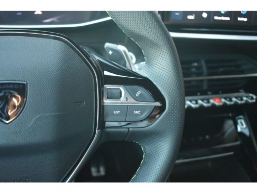 Peugeot 2008 1.2 Hybrid 136 GT Automaat | Navigatie | Sportstoelen | Climate Control | Full-LED | Sfeerverlich... ActivLease financial lease