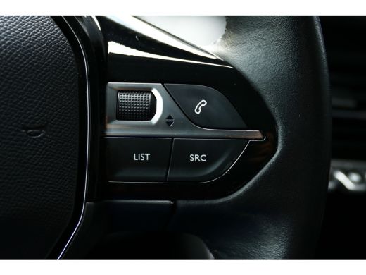 Peugeot 2008 Peugeot 1.2 PureTech Active / NAVI / LED / PDC / AIRCO / BLUETOOTH / CRUISECONTROL / SCHITTERENDE... ActivLease financial lease