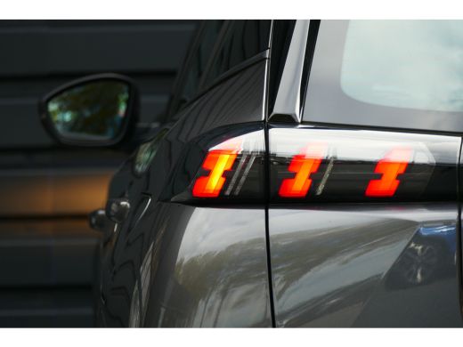 Peugeot 2008 Peugeot 1.2 PureTech Active / NAVI / LED / PDC / AIRCO / BLUETOOTH / CRUISECONTROL / SCHITTERENDE... ActivLease financial lease