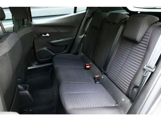 Peugeot 2008 Peugeot 1.2 PureTech Active / NAVI / LED / PDC / AIRCO / BLUETOOTH / CRUISECONTROL / SCHITTERENDE... ActivLease financial lease