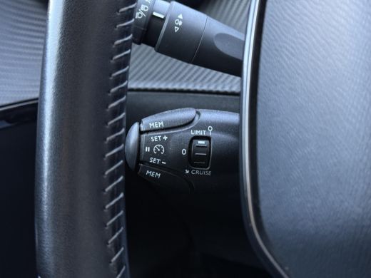 Peugeot 208 1.2 PureTech Active | Navi | Airco | PDC | ActivLease financial lease