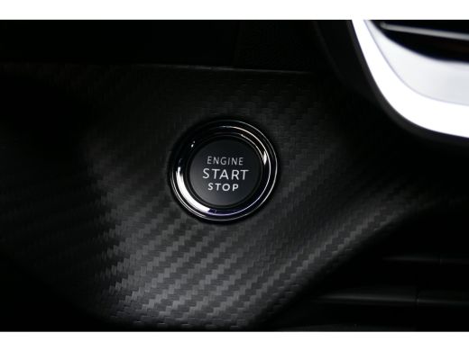 Peugeot 208 Peugeot 1.2 PURETECH 130PK GT PACK AUTOMAAT / NAVI / CLIMA / PDC / 17"LMV / CAMERA / PARELMOER / ... ActivLease financial lease