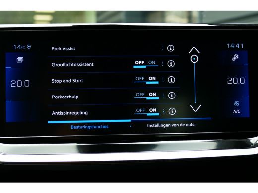 Peugeot 208 Peugeot 1.2 PURETECH 130PK GT PACK AUTOMAAT / NAVI / CLIMA / PDC / 17"LMV / CAMERA / PARELMOER / ... ActivLease financial lease