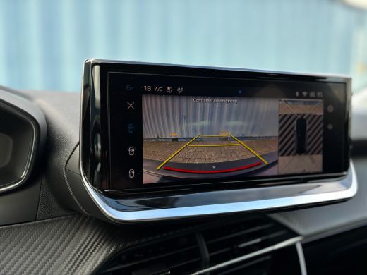 Peugeot 208 Peugeot Allure 100pk | Achterspoiler | Achteruitrijcamera | Apple Carplay/Android Auto|telefoonin... ActivLease financial lease