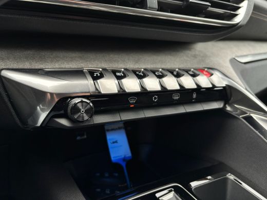Peugeot 3008 1.2 Hybrid GT | Achteruitrijcamera | Apple Carplay/Android Auto | Navigatie fullscreen | Airco Au... ActivLease financial lease