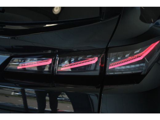Peugeot 308 SW Peugeot 1.6 Plug-in Hybrid 180-PK AUTOMAAT GT | 360 GRADEN CAMERA | TREKHAAK | ORIGINEEL NEDER... ActivLease financial lease
