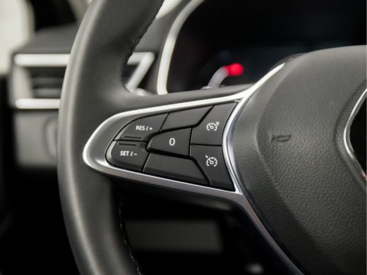 Renault Clio 1.0 TCe Sport (APPLE CARPLAY, GROOT NAVI, VIRTUAL COCKPIT, KEYLESS, CLIMATE, LED KOPLAMPEN, SPORT... ActivLease financial lease