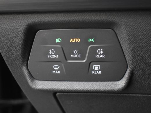 Seat Formentor 1.4 e-Hybrid VZ Performance 245pk | Panorama dak | Keyless | Dodehoekdetectie | 360 camera | Navi... ActivLease financial lease