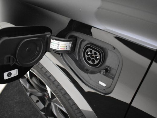 Seat Formentor 1.4 e-Hybrid VZ Performance 245pk | Panorama dak | Keyless | Dodehoekdetectie | 360 camera | Navi... ActivLease financial lease