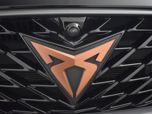 CUPRA Formentor 1.4 TSI e-Hybrid l Trekhaak | Keyless | 360 Camera | Lederen bekleding | Adaptief cruise control ... ActivLease financial lease