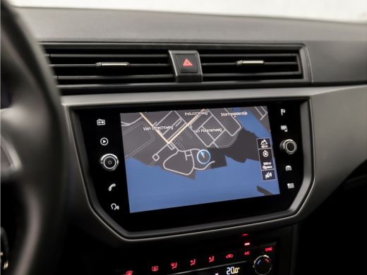 Seat Ibiza 1.0 TSI Intense Sport (SCHUIFDAK, APPLE CARPLAY, GROOT NAVI, CLIMATE, CAMERA, SPORTSTOELEN, LM VE... ActivLease financial lease