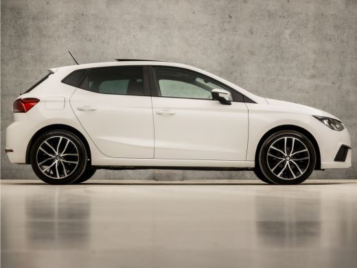 Seat Ibiza 1.0 TSI Intense Sport (SCHUIFDAK, APPLE CARPLAY, GROOT NAVI, CLIMATE, CAMERA, SPORTSTOELEN, LM VE... ActivLease financial lease