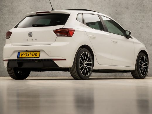 Seat Ibiza 1.0 TSI Intense Sport (SCHUIFDAK, APPLE CARPLAY, GROOT NAVI, CLIMATE, CAMERA, SPORTSTOELEN, LM VE... ActivLease financial lease
