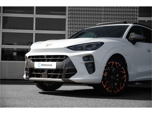 CUPRA Terramar 1.5TSI 272pk e-Hybrid VZ America's CUP | Panoramadak | Lederen bekleding | Trekhaak | Performance... ActivLease financial lease