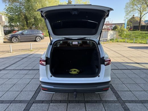Skoda Enyaq iV 60 kWh Navi | Leder | Camera | ActivLease financial lease